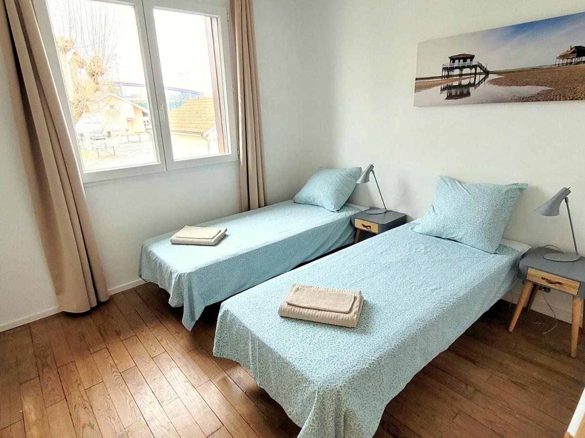 Villa Avec Piscine A ボルドー エクステリア 写真